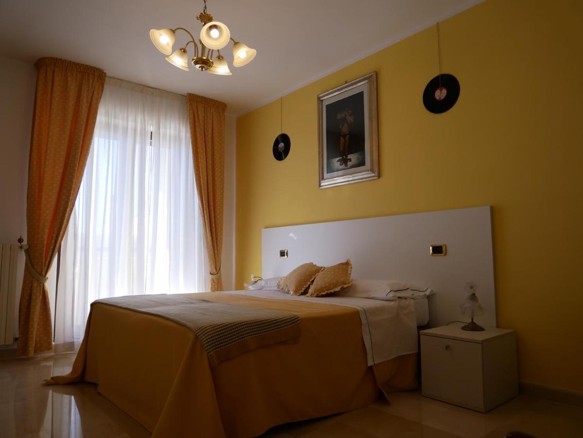 מטרה Donna Nicla B&B מראה חיצוני תמונה