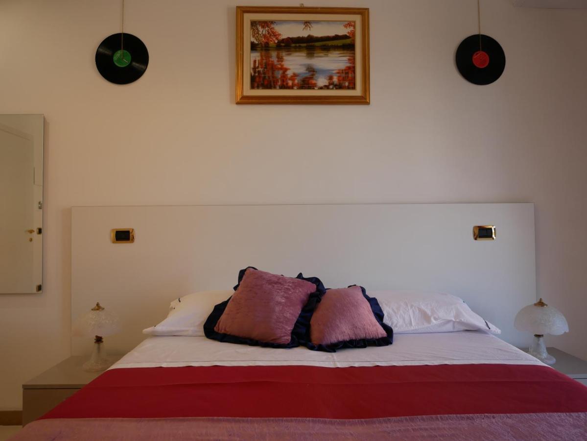 מטרה Donna Nicla B&B מראה חיצוני תמונה